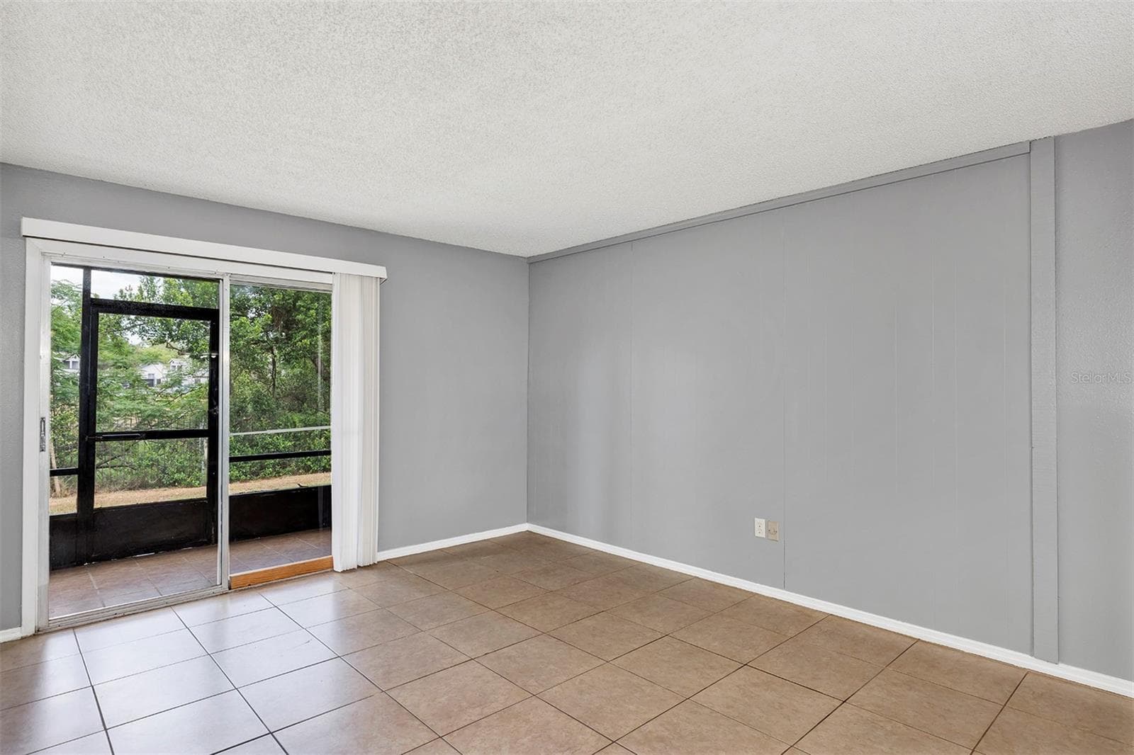 Condominium at 2864 N POWERS DR #150, ORLANDO, photo 13 of 33