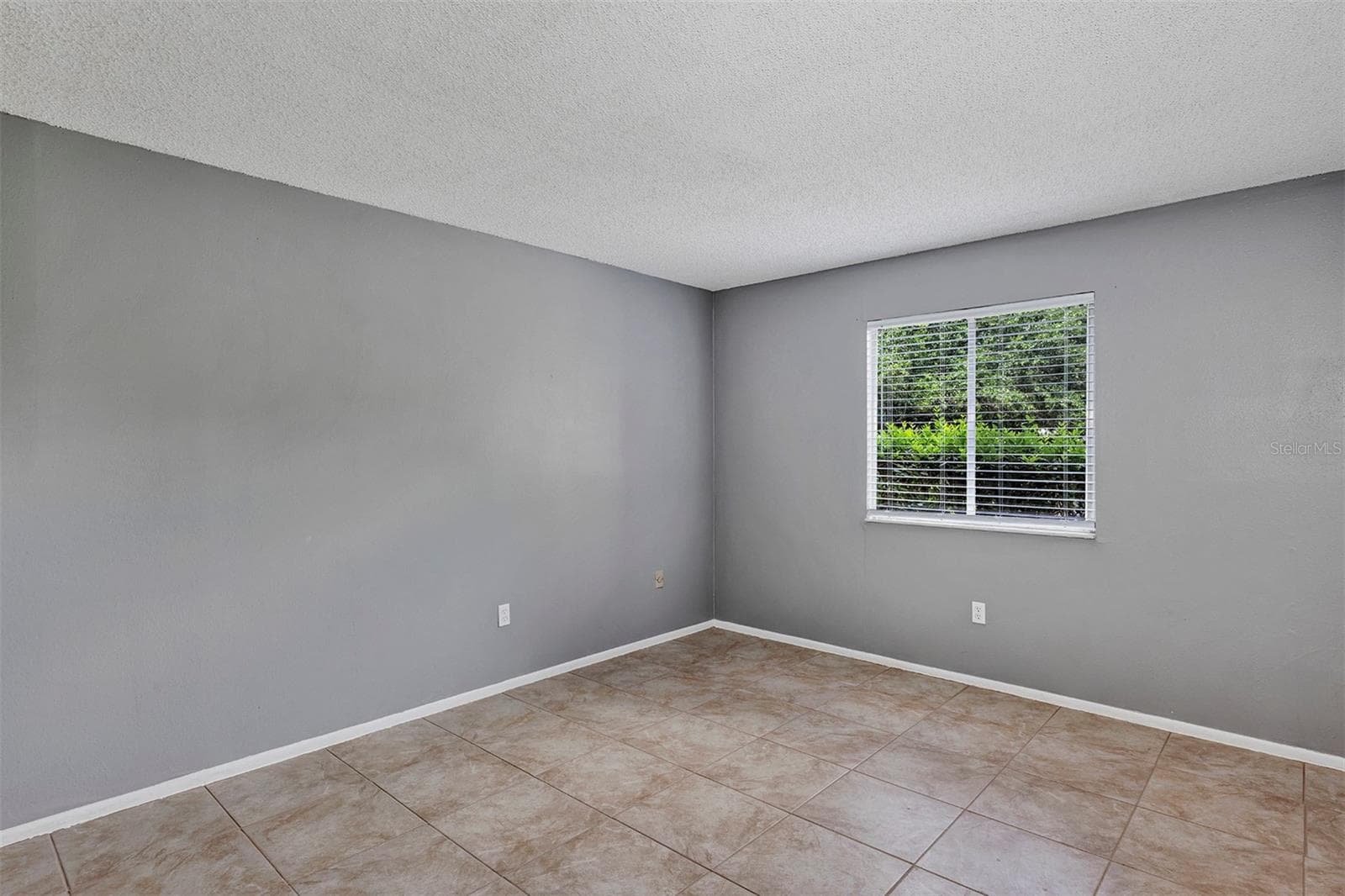 Condominium at 2864 N POWERS DR #150, ORLANDO, photo 16 of 33