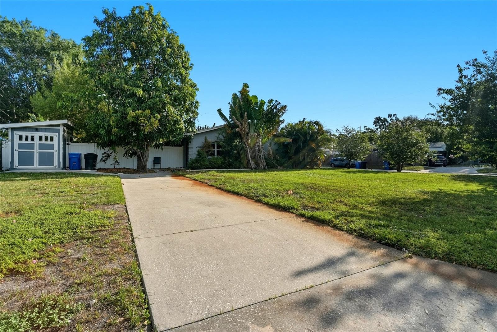 2300 Front door - 2310 29TH ST N, ST PETERSBURG