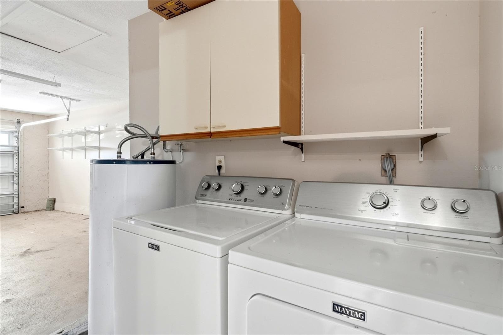 2310 laundry in the garage - 2310 29TH ST N, ST PETERSBURG