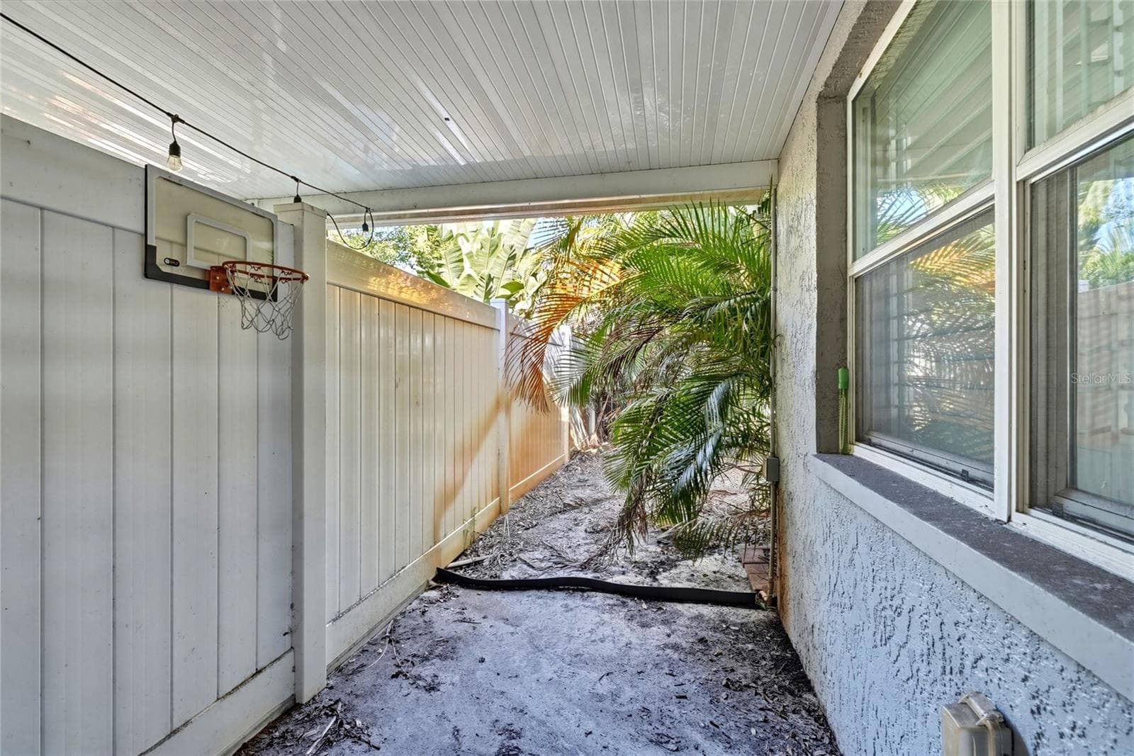 2310 covered porch - 2310 29TH ST N, ST PETERSBURG