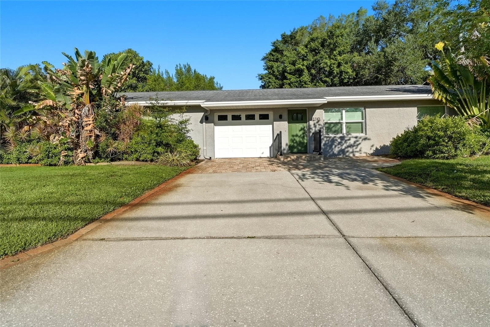 2310 Driveway and garage - 2310 29TH ST N, ST PETERSBURG