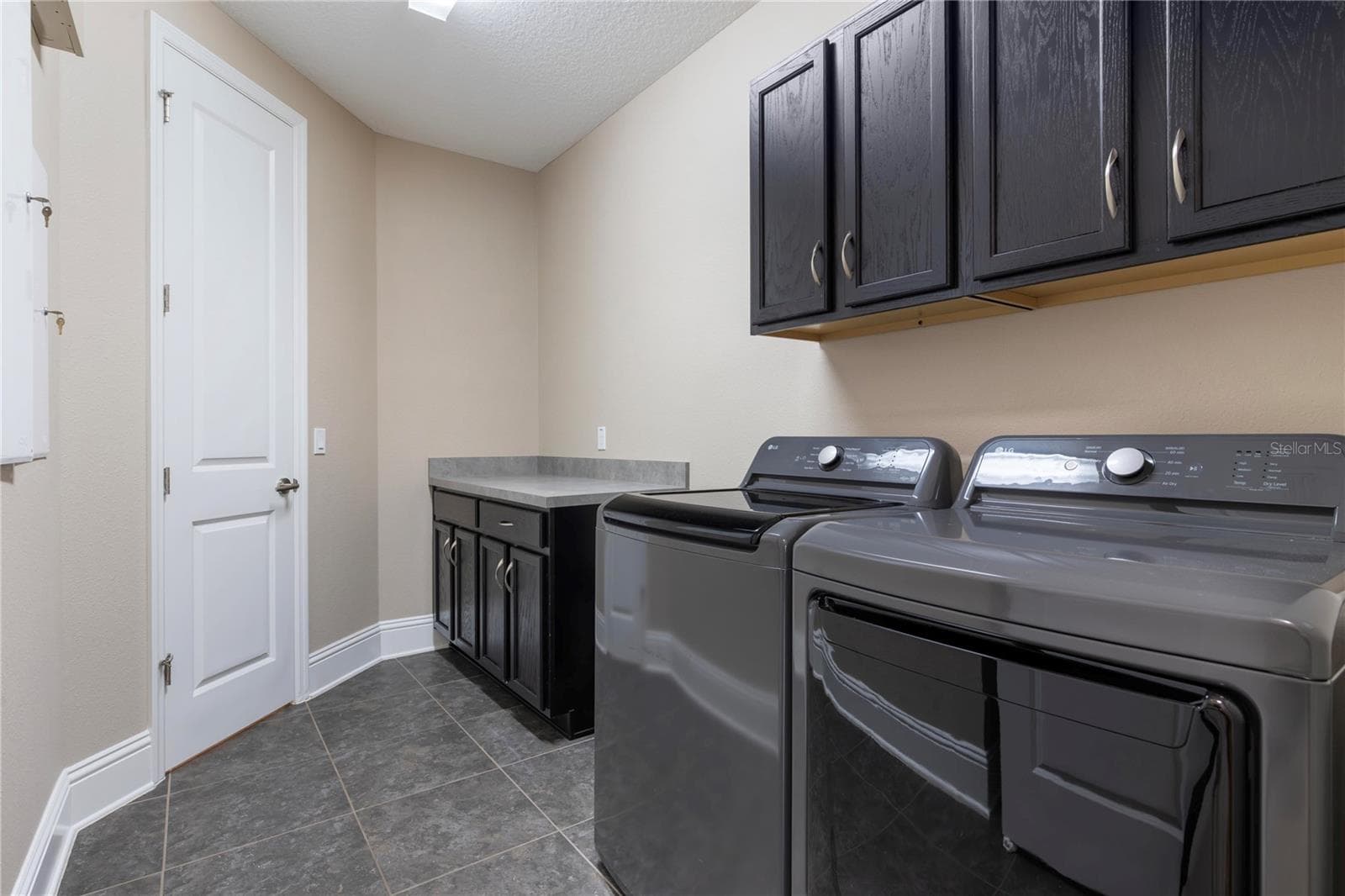 Single Family Residence at 13041 GABOR AVE, ORLANDO, photo 34 of 54