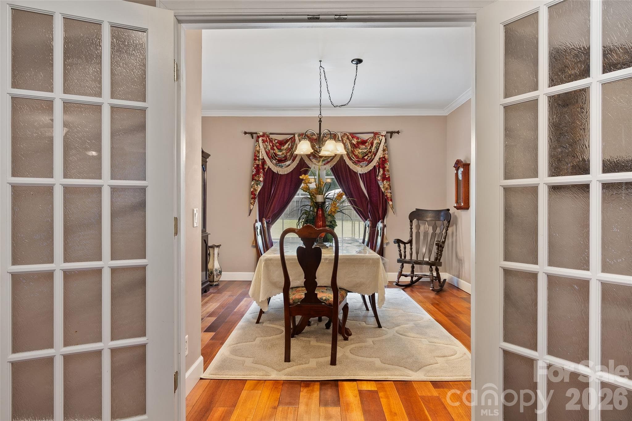 Foyer to dining with French doors - Waynesville