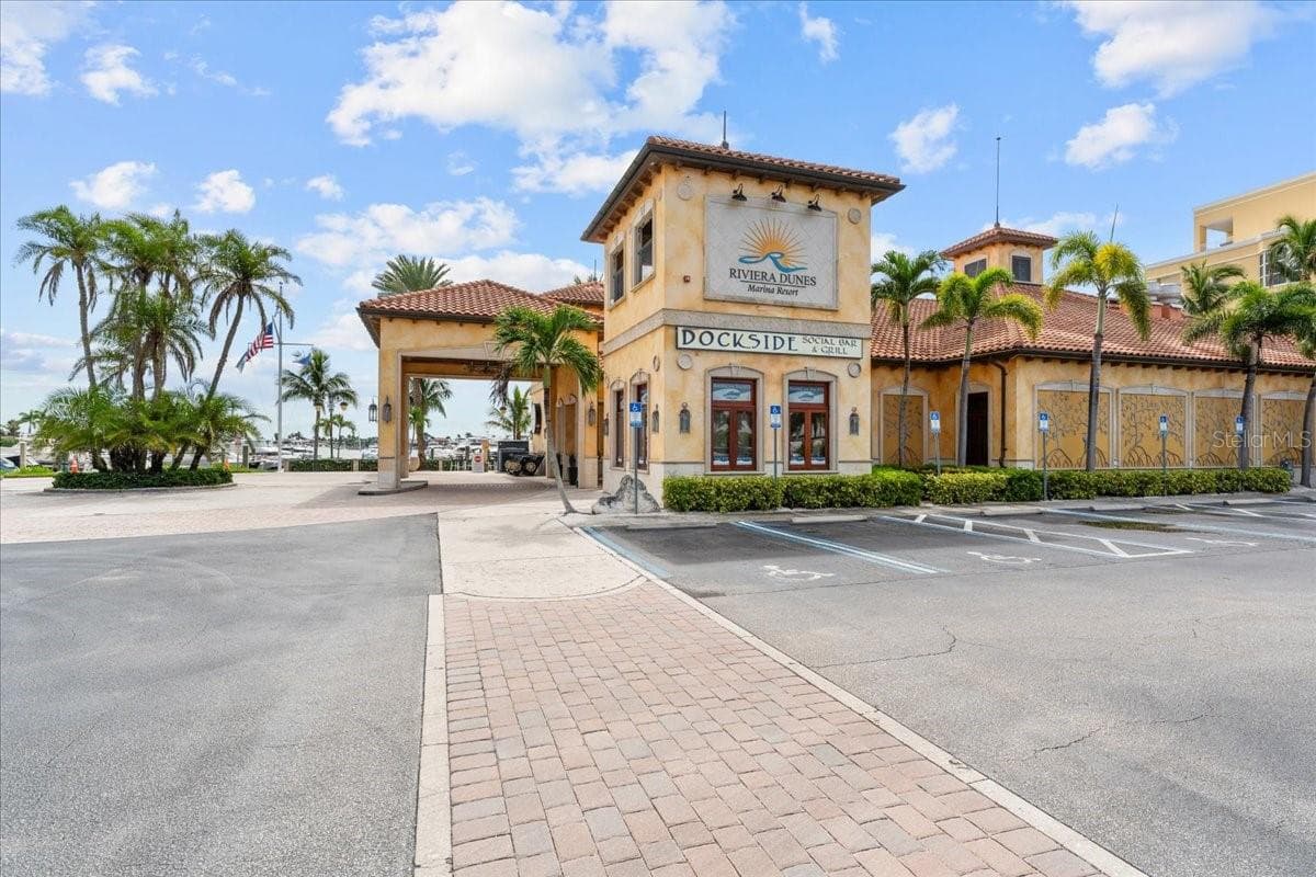 Dockside Restaurant - 102 RIVIERA DUNES WAY #C-50, PALMETTO