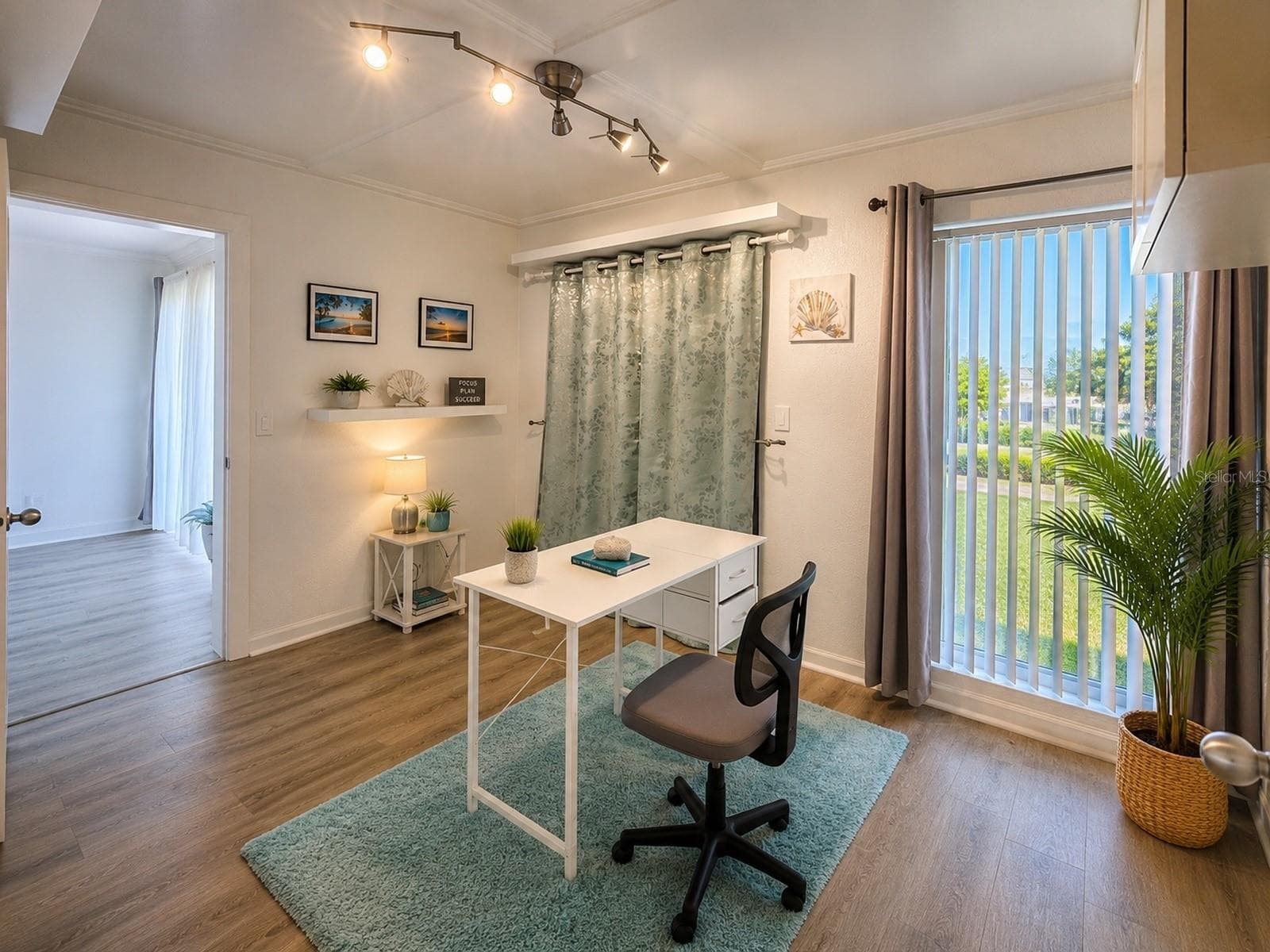 Office/FLex Room - Guest Room - Nursery - Hobby Room - 2117 LAKEWOOD CLUB DR S #7-N, ST PETERSBURG