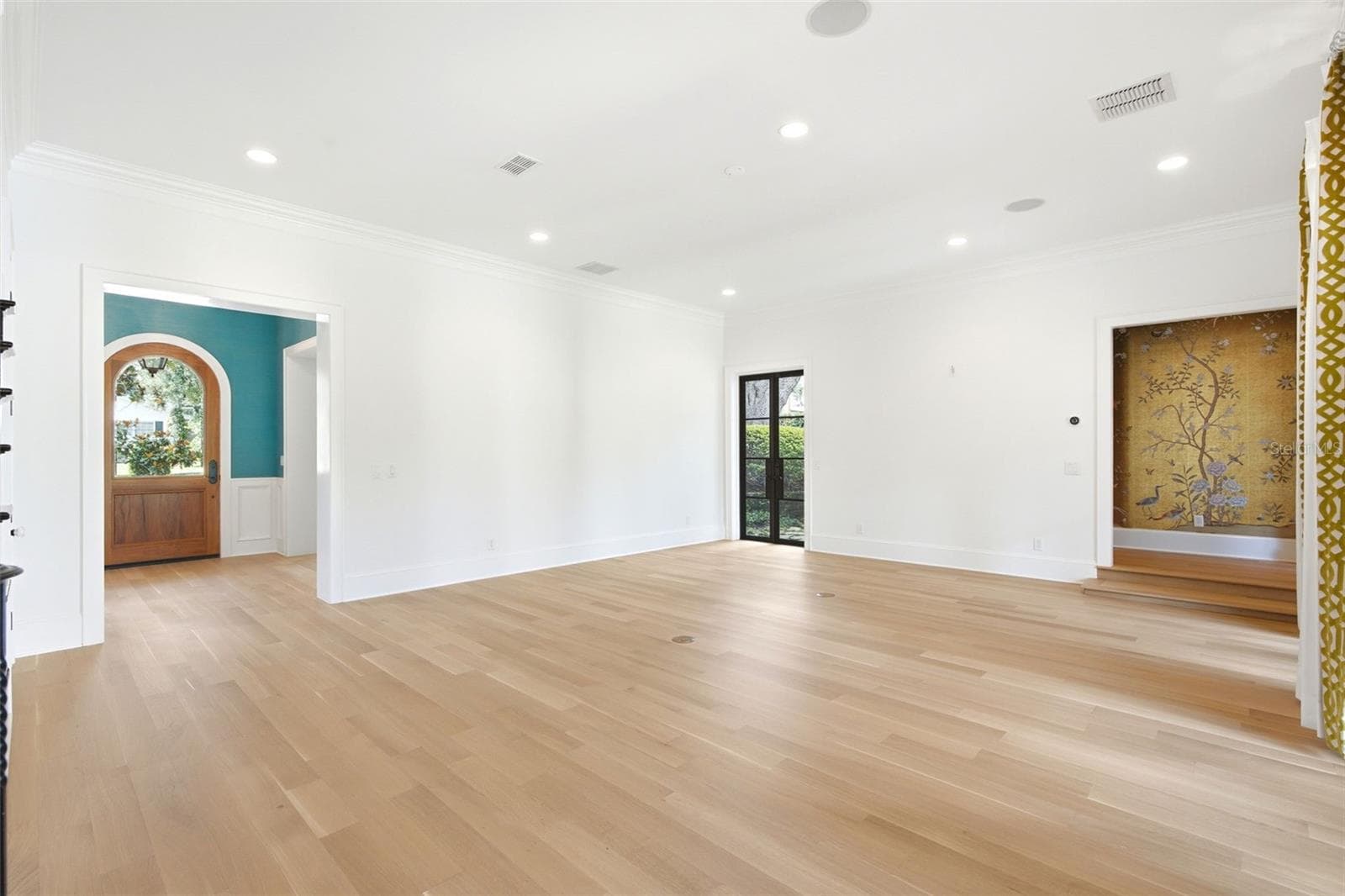 living rm - 2228 AZALEA PL, WINTER PARK