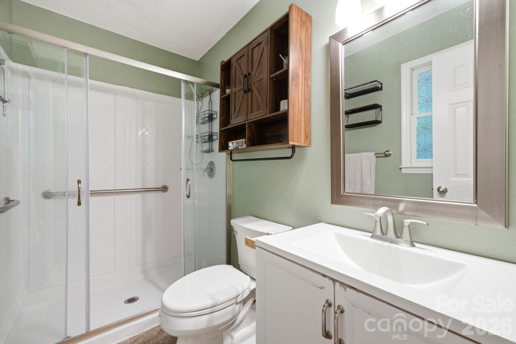 primary bath - 1949 Ridge Road, Clover