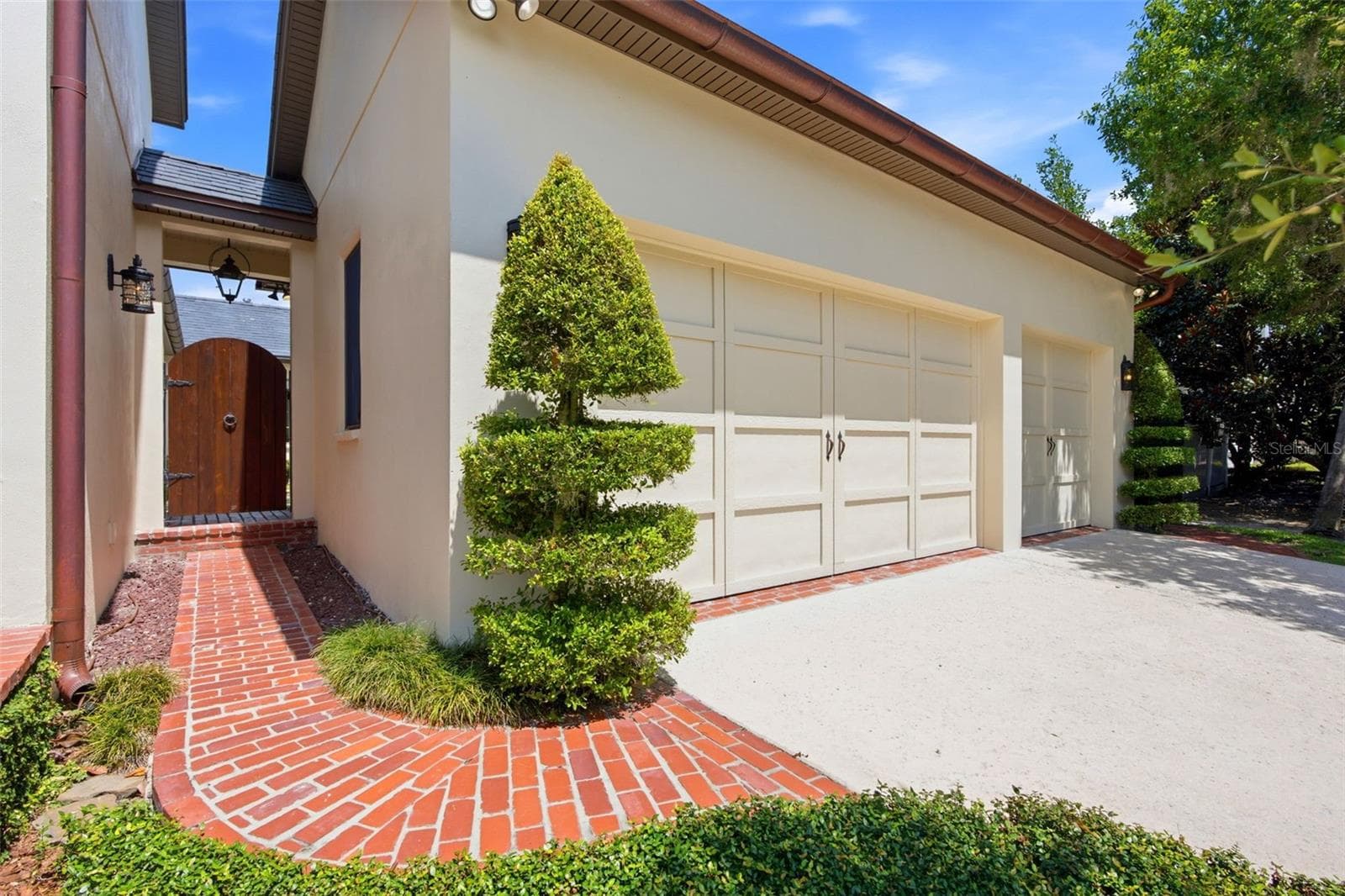 Single Family Residence at 2228 AZALEA PL, WINTER PARK, photo 9 of 77