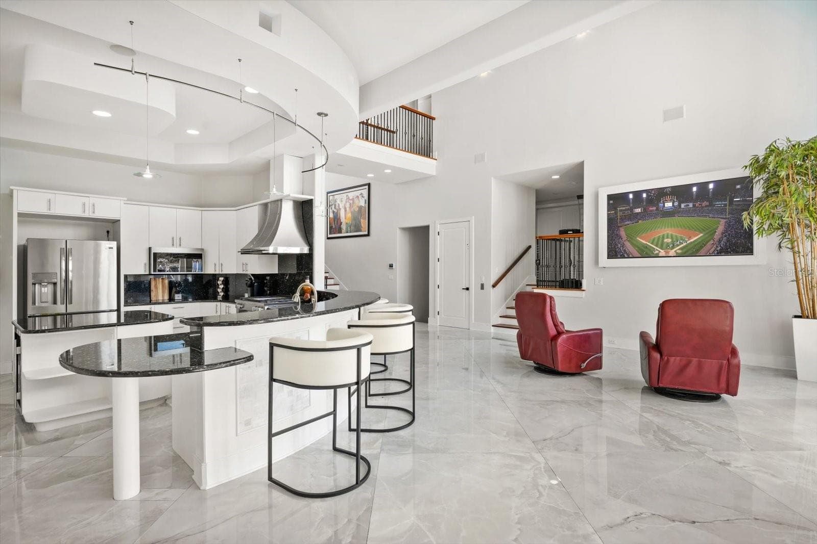Single Family Residence at 42 MIDWAY IS, CLEARWATER BEACH, photo 8 of 37