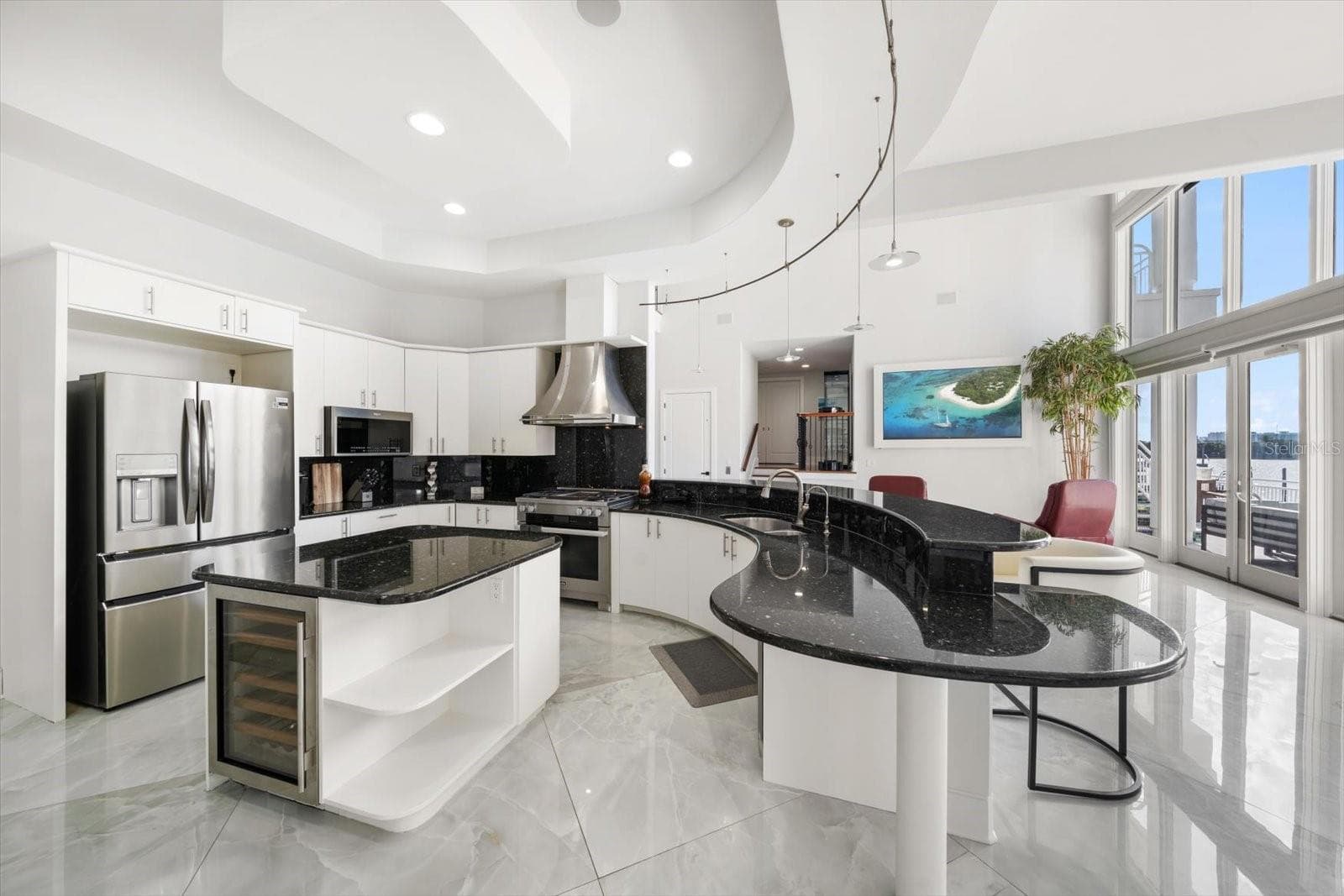 Single Family Residence at 42 MIDWAY IS, CLEARWATER BEACH, photo 11 of 37