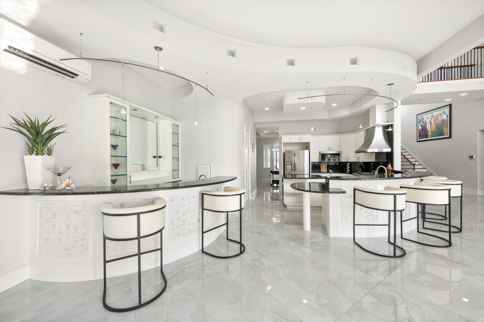 Single Family Residence at 42 MIDWAY IS, CLEARWATER BEACH, photo 12 of 37