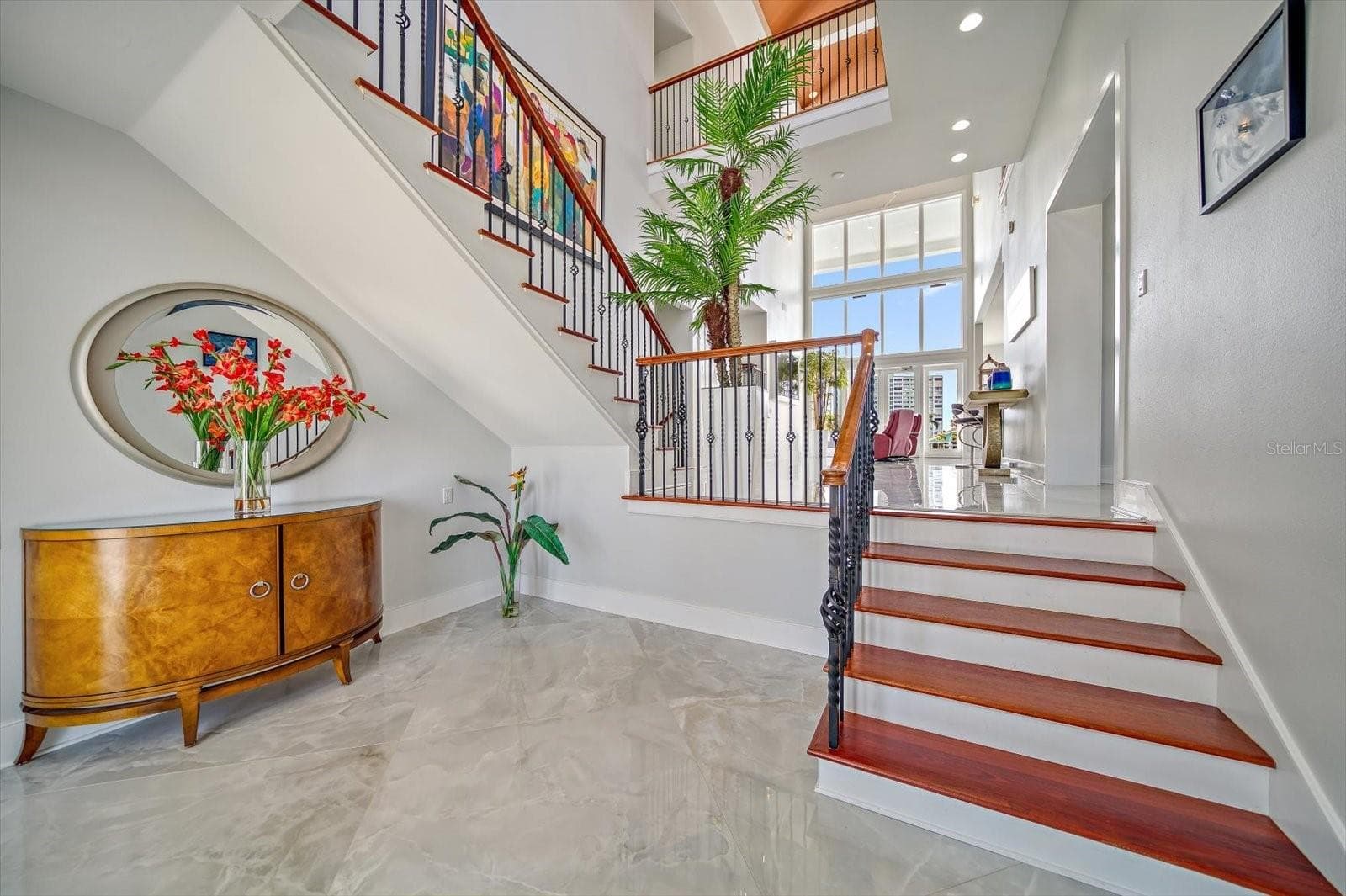 Single Family Residence at 42 MIDWAY IS, CLEARWATER BEACH, photo 13 of 37
