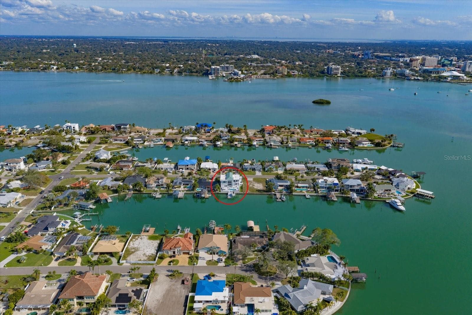 Single Family Residence at 42 MIDWAY IS, CLEARWATER BEACH, photo 37 of 37