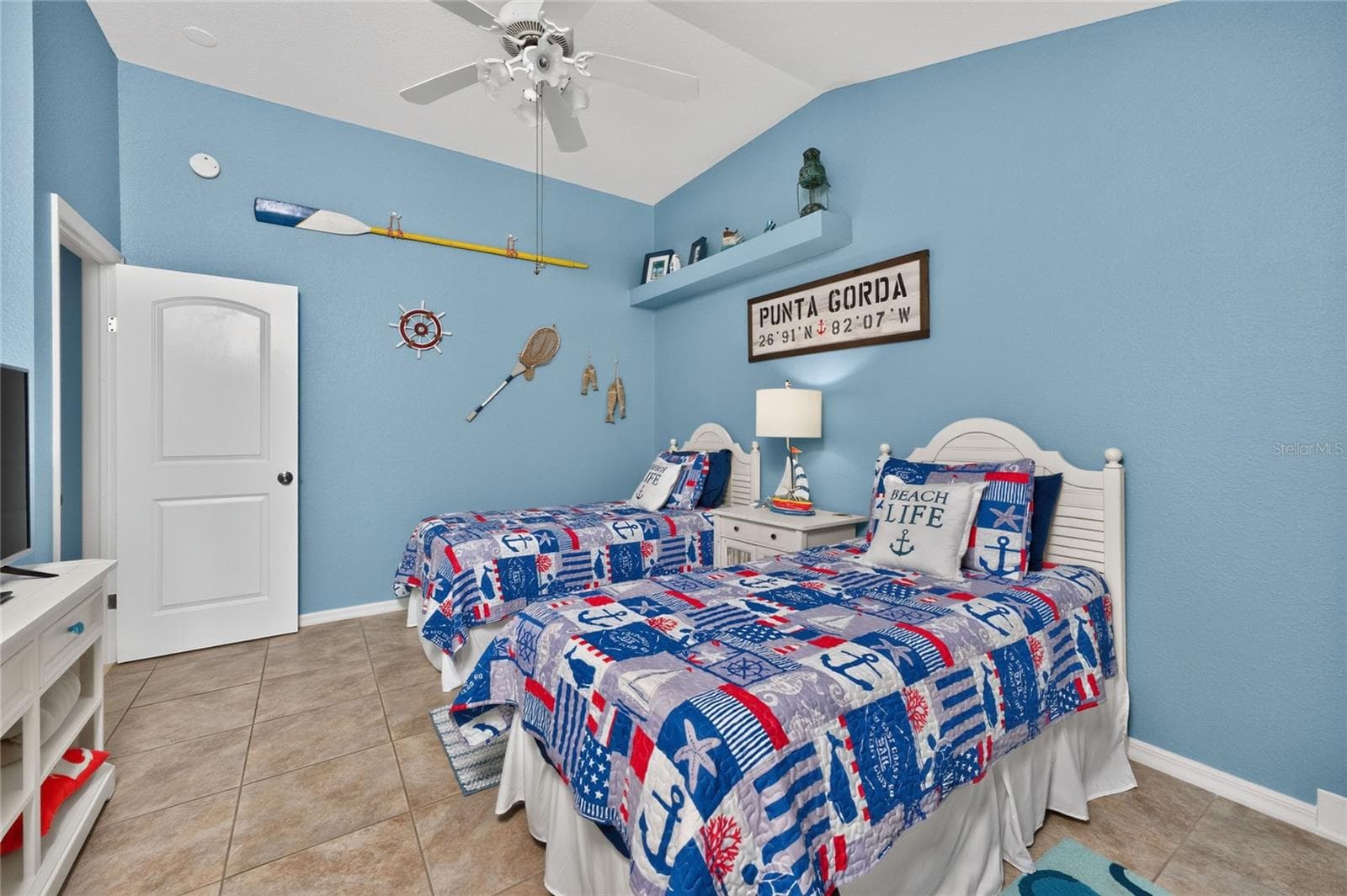 Single Family Residence at 3015 WISTERIA PL, PUNTA GORDA, photo 29 of 56