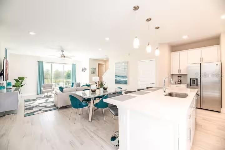 Townhouse at 792 DRIVING RANGE CT, REUNION, photo 9 of 23