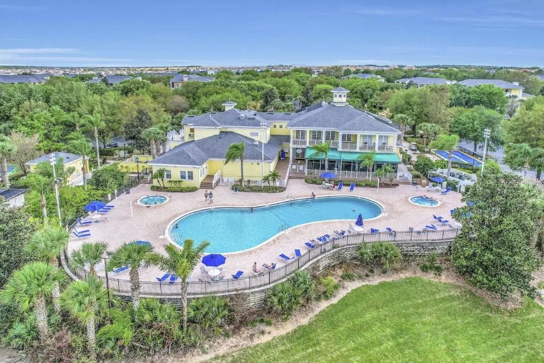 706 GRAN BAHAMA BLVD #706