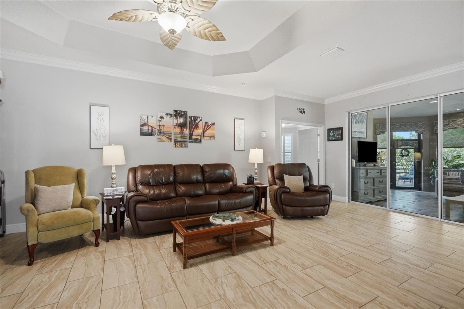 Single Family Residence at 3095 KRAMER CT, THE VILLAGES, photo 8 of 46