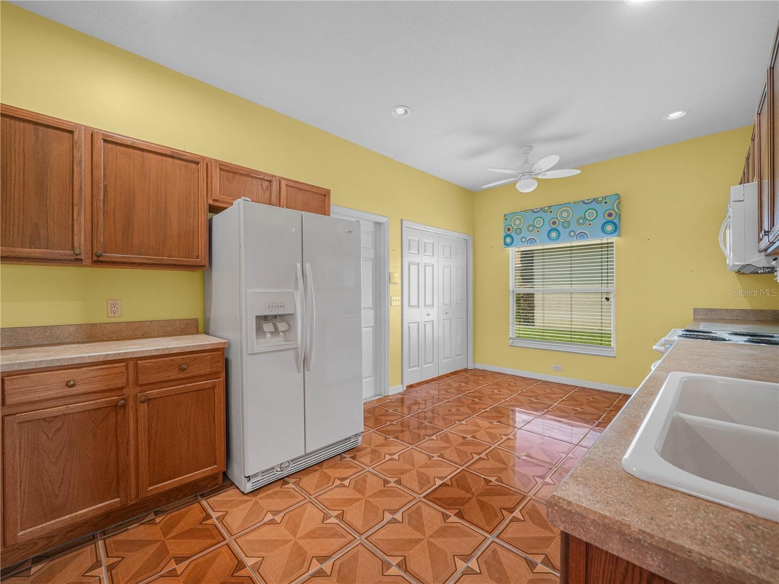 Kitchen - 5308 GREEN DR, WINTER HAVEN