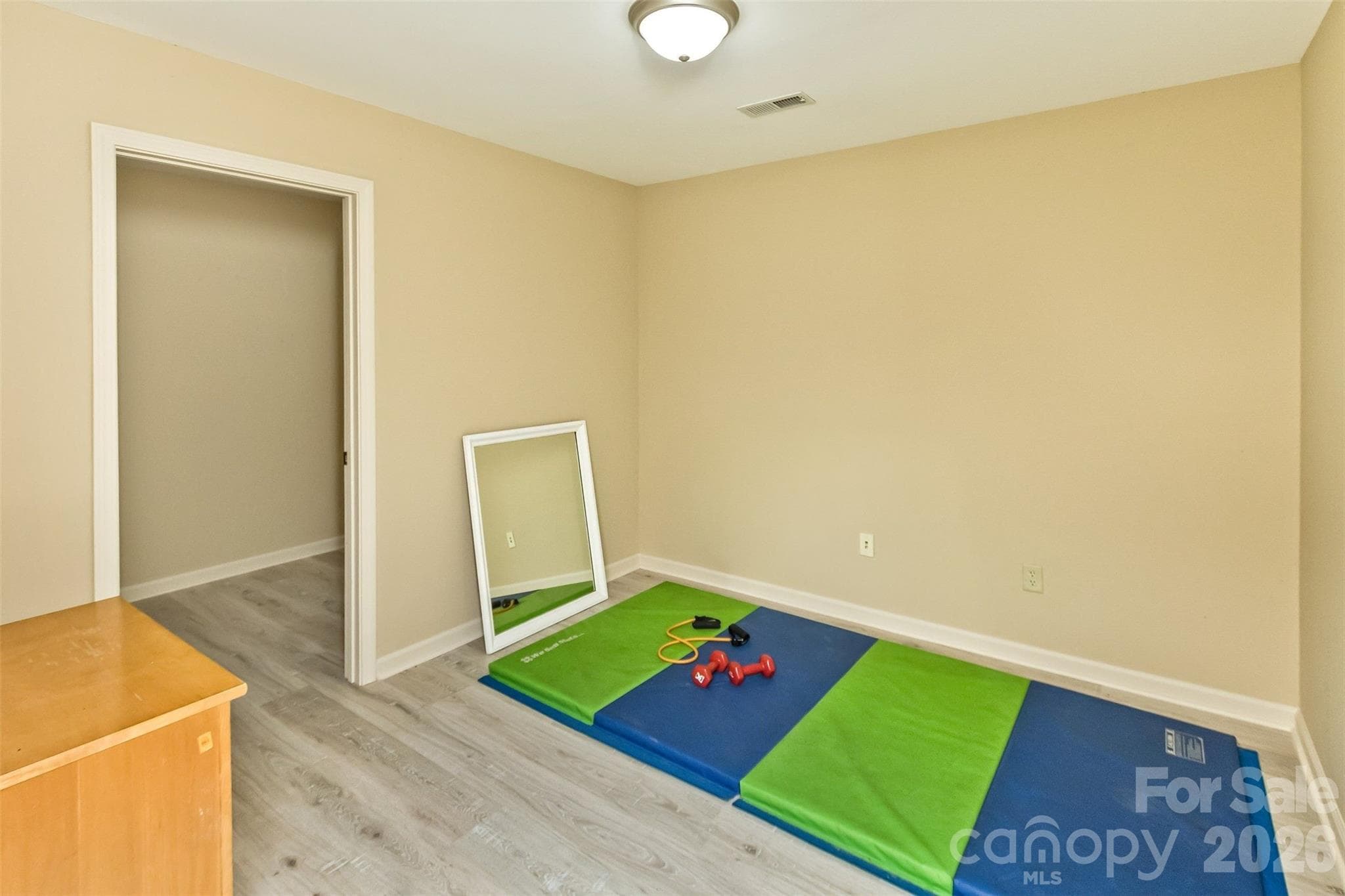 Single Family Residence at 15 Village Green Drive, Alexander, photo 37 of 48