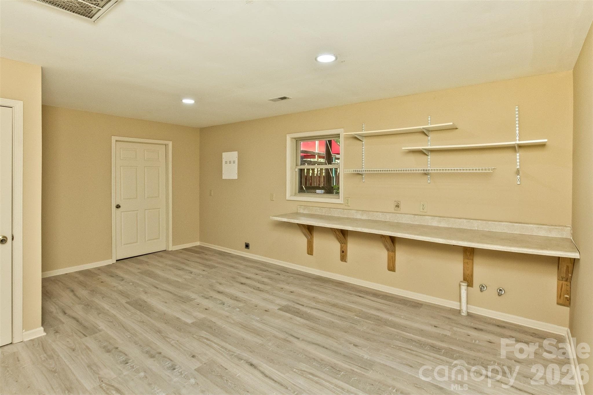 Single Family Residence at 15 Village Green Drive, Alexander, photo 38 of 48