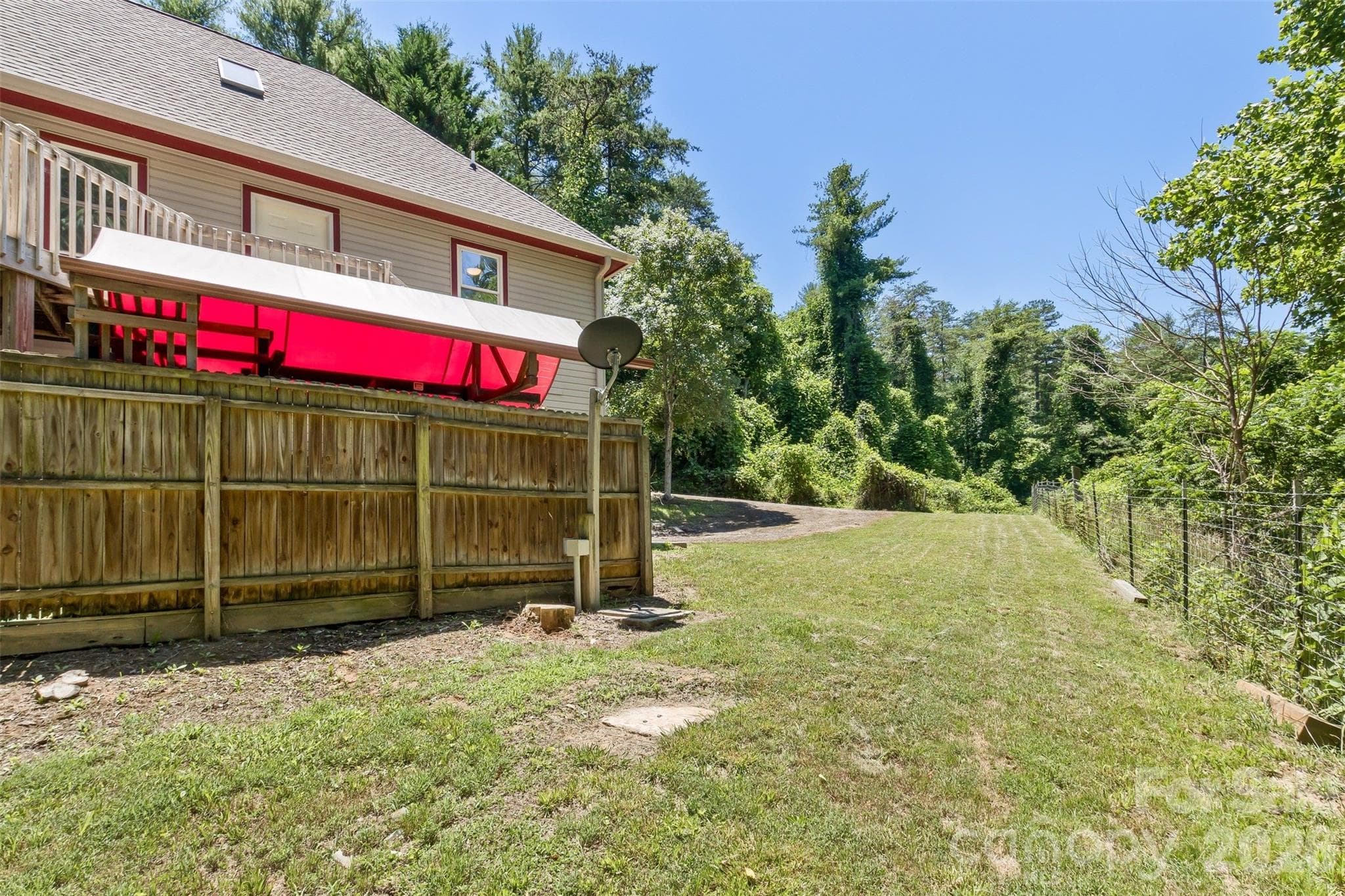 Single Family Residence at 15 Village Green Drive, Alexander, photo 43 of 48