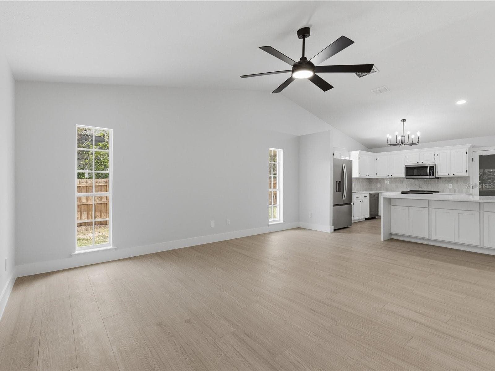 Single Family Residence at 505 LAKE CHARM DR, OVIEDO, photo 10 of 70