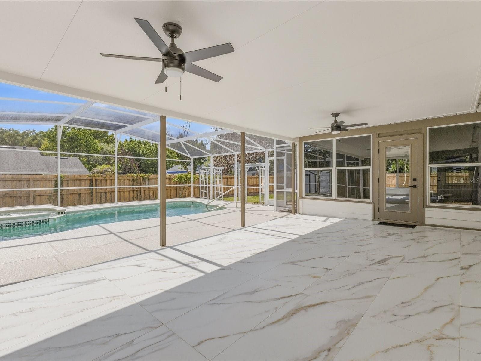Single Family Residence at 505 LAKE CHARM DR, OVIEDO, photo 63 of 70