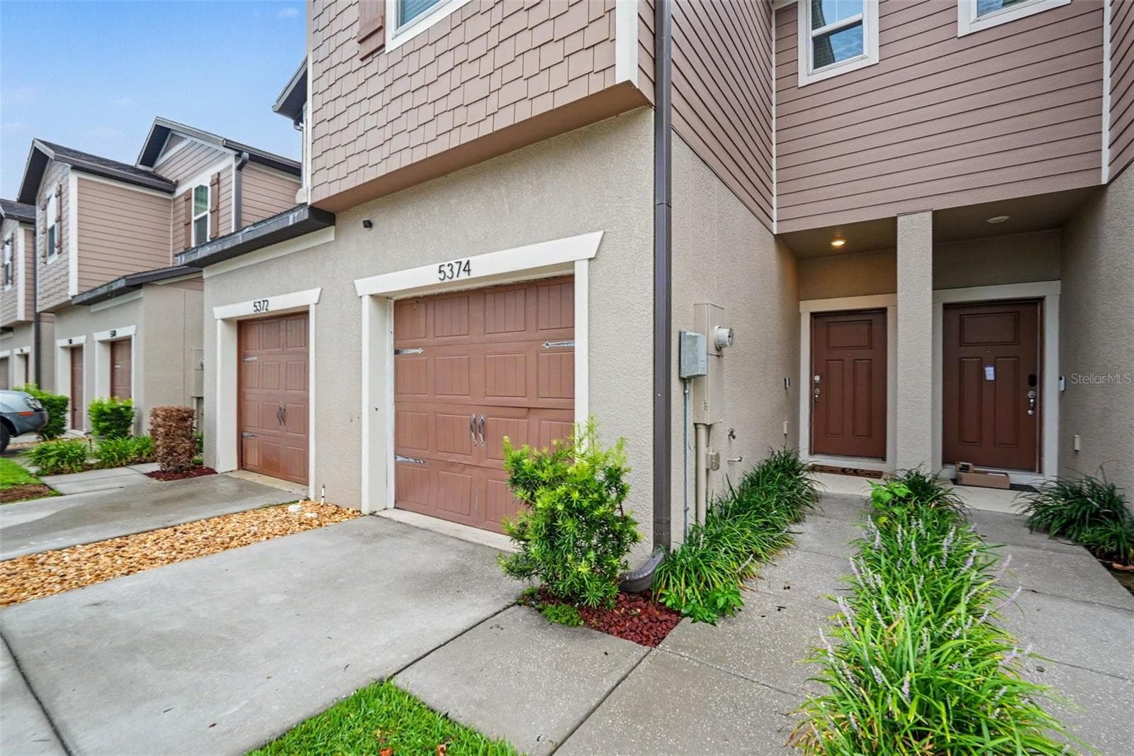 Townhouse at 5374 SYLVESTER LOOP, TAMPA, photo 2 of 26