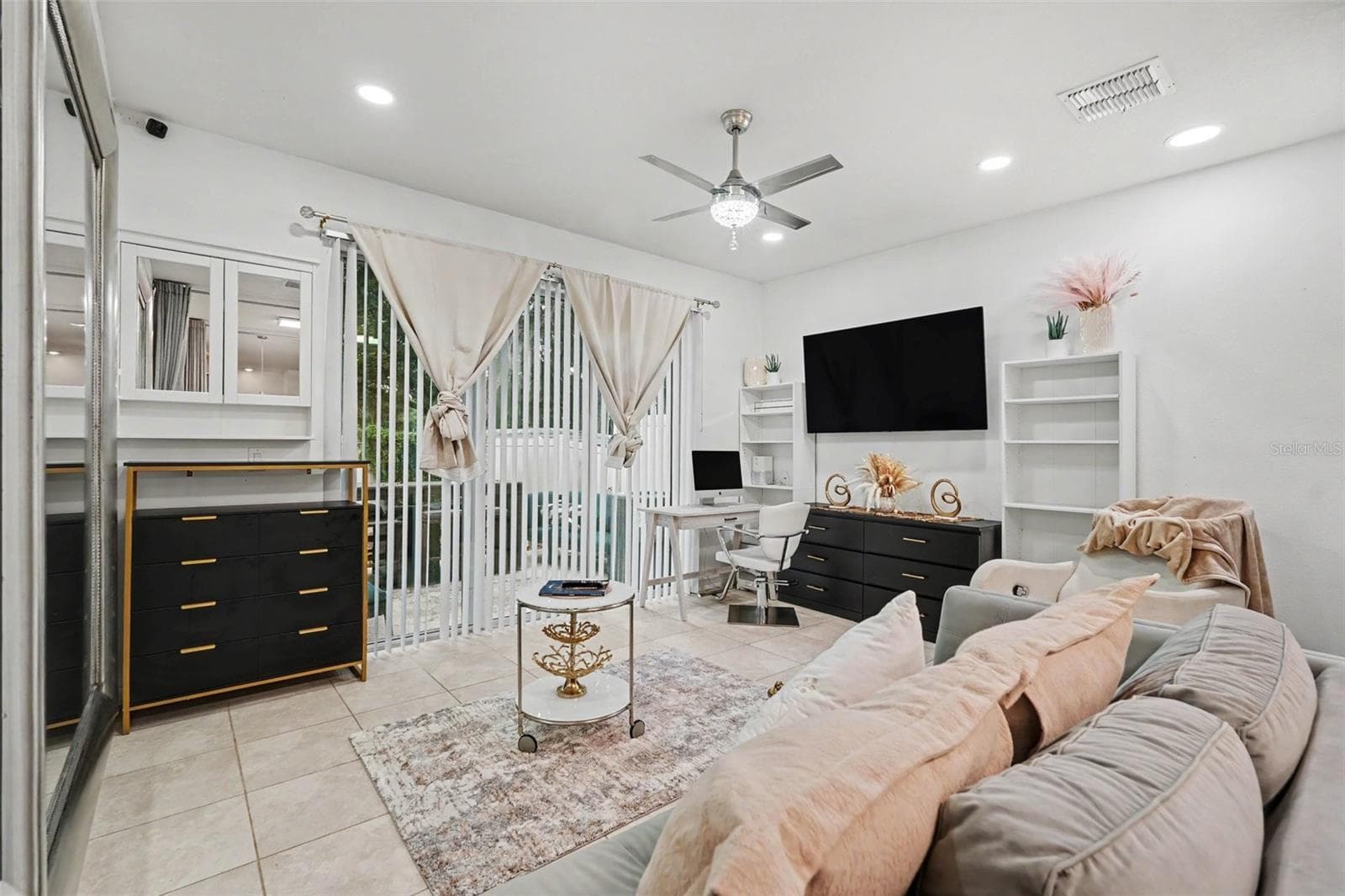 Townhouse at 5374 SYLVESTER LOOP, TAMPA, photo 13 of 26