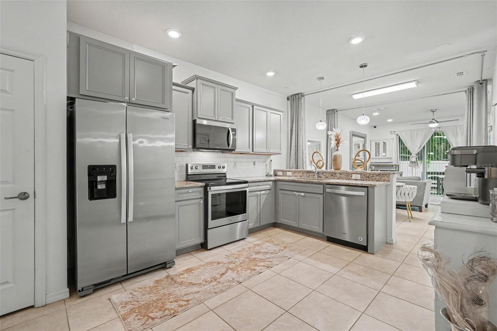 Townhouse at 5374 SYLVESTER LOOP, TAMPA, photo 6 of 26