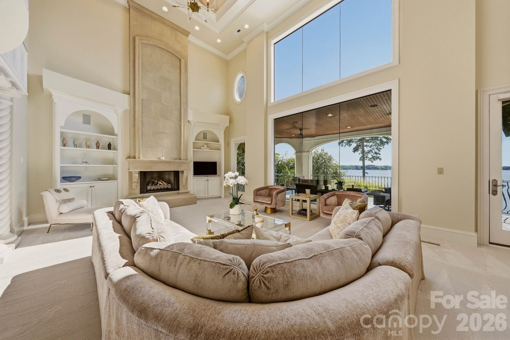 Two-Story Great Room - 16920 Harbor Master Cove, Cornelius