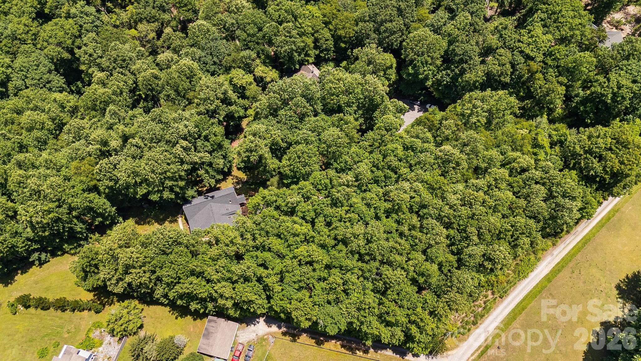 Lot at Hendersonville, photo 2 of 4