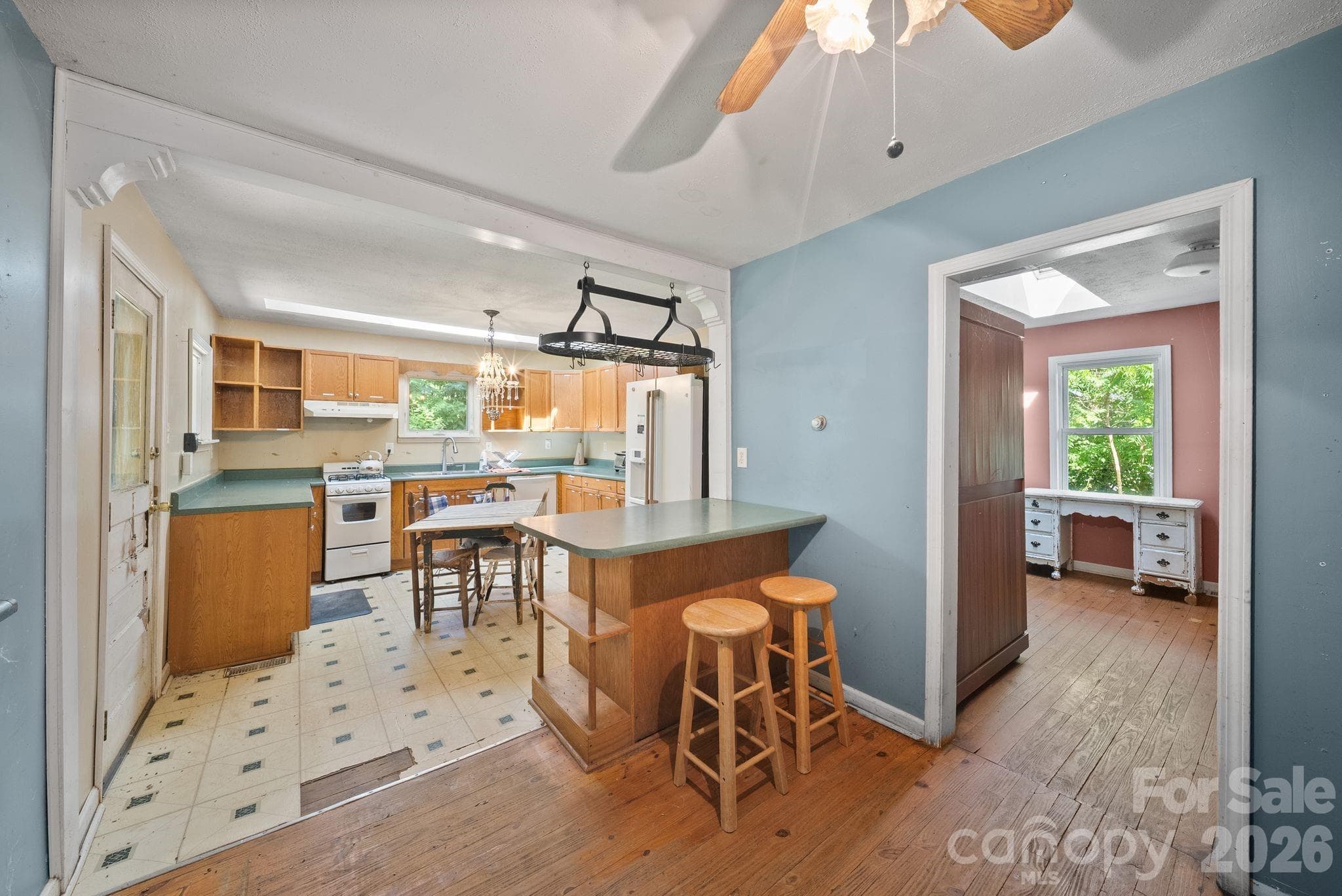 Single Family Residence at Asheville, photo 4 of 26