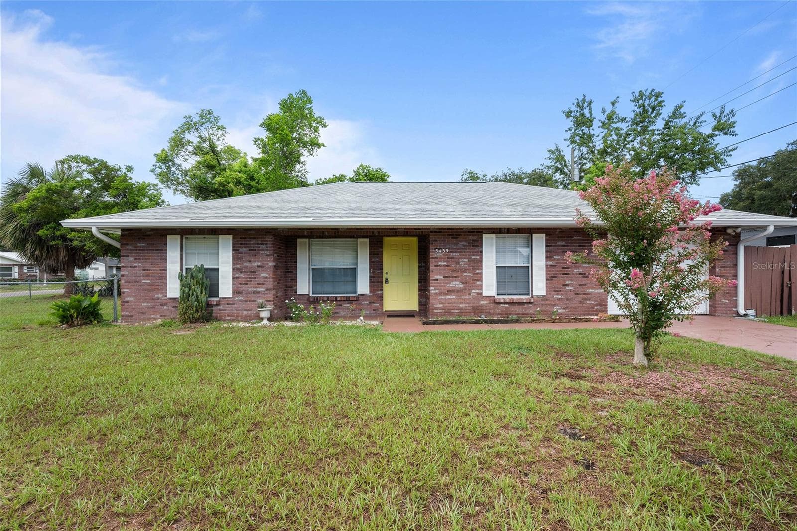 5435 TANGERINE DR
