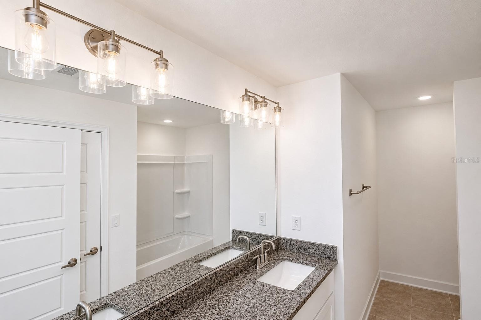 Bathroom with Double Vanity - 7606 BENT TREE LOOP, ST CLOUD