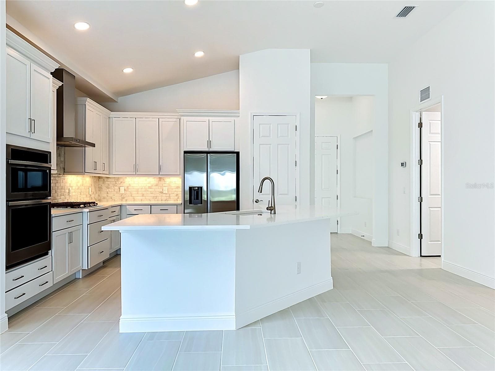 Single Family Residence at 255 MONET TRL, BRADENTON, photo 15 of 81