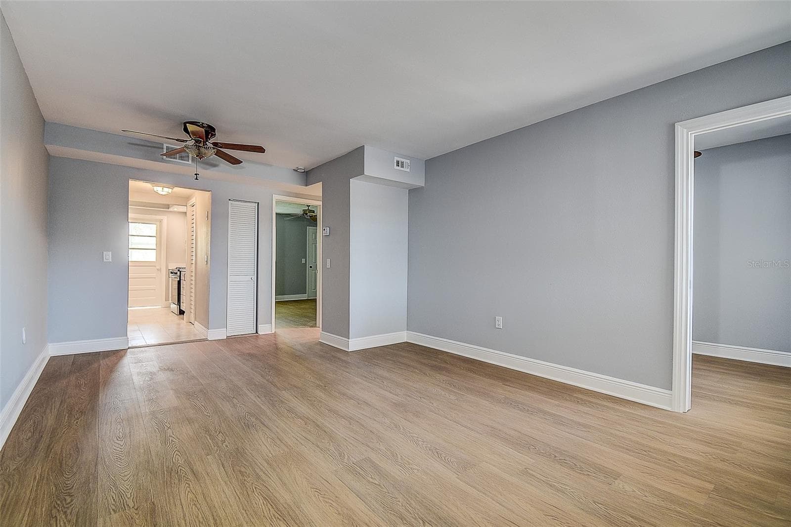 Living Room/Dining Area - 1819 SHORE DR S #110, SOUTH PASADENA