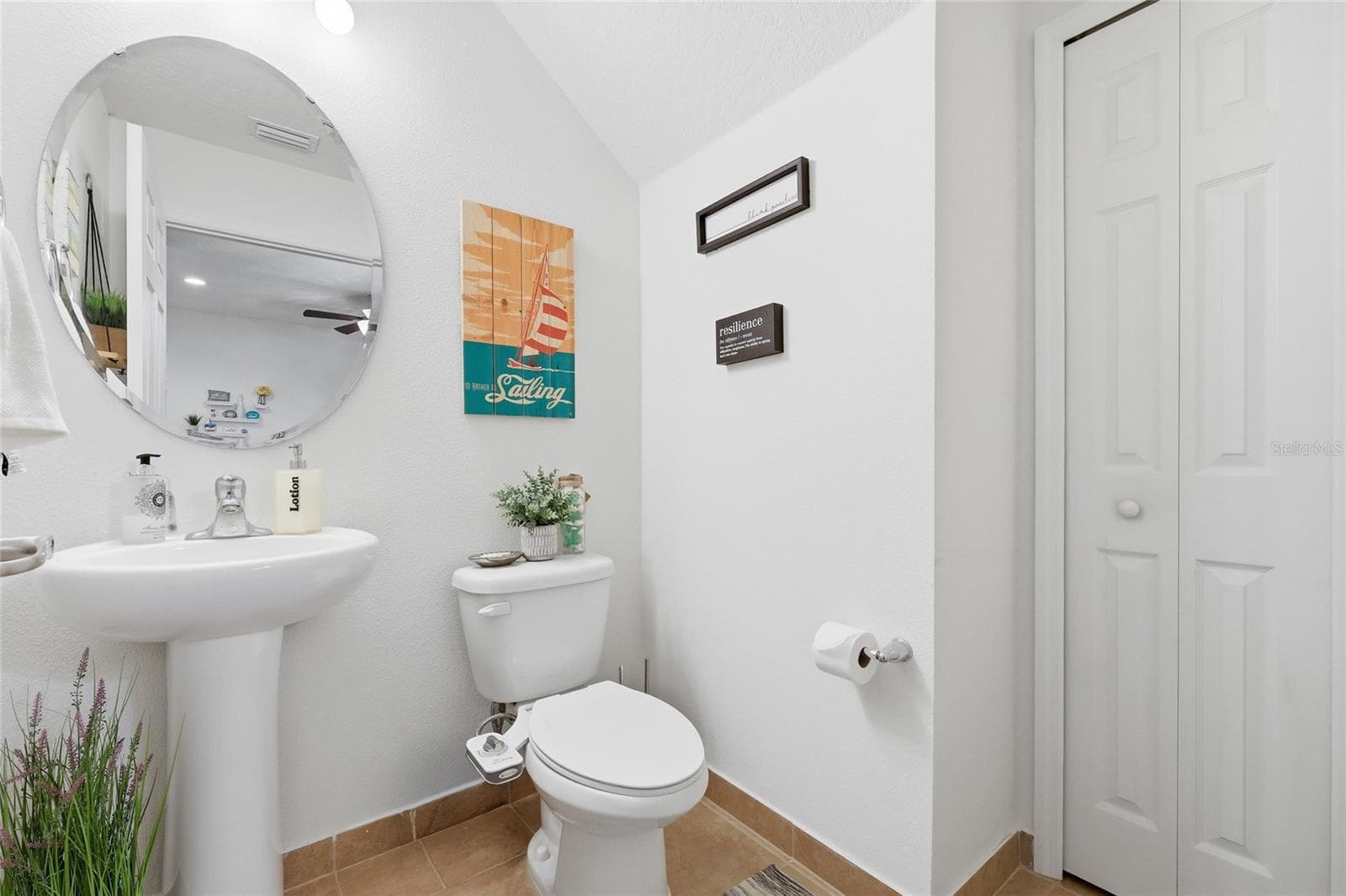 Townhouse at 1940 PORTOFINO MEADOWS BLVD, ORLANDO, photo 25 of 49