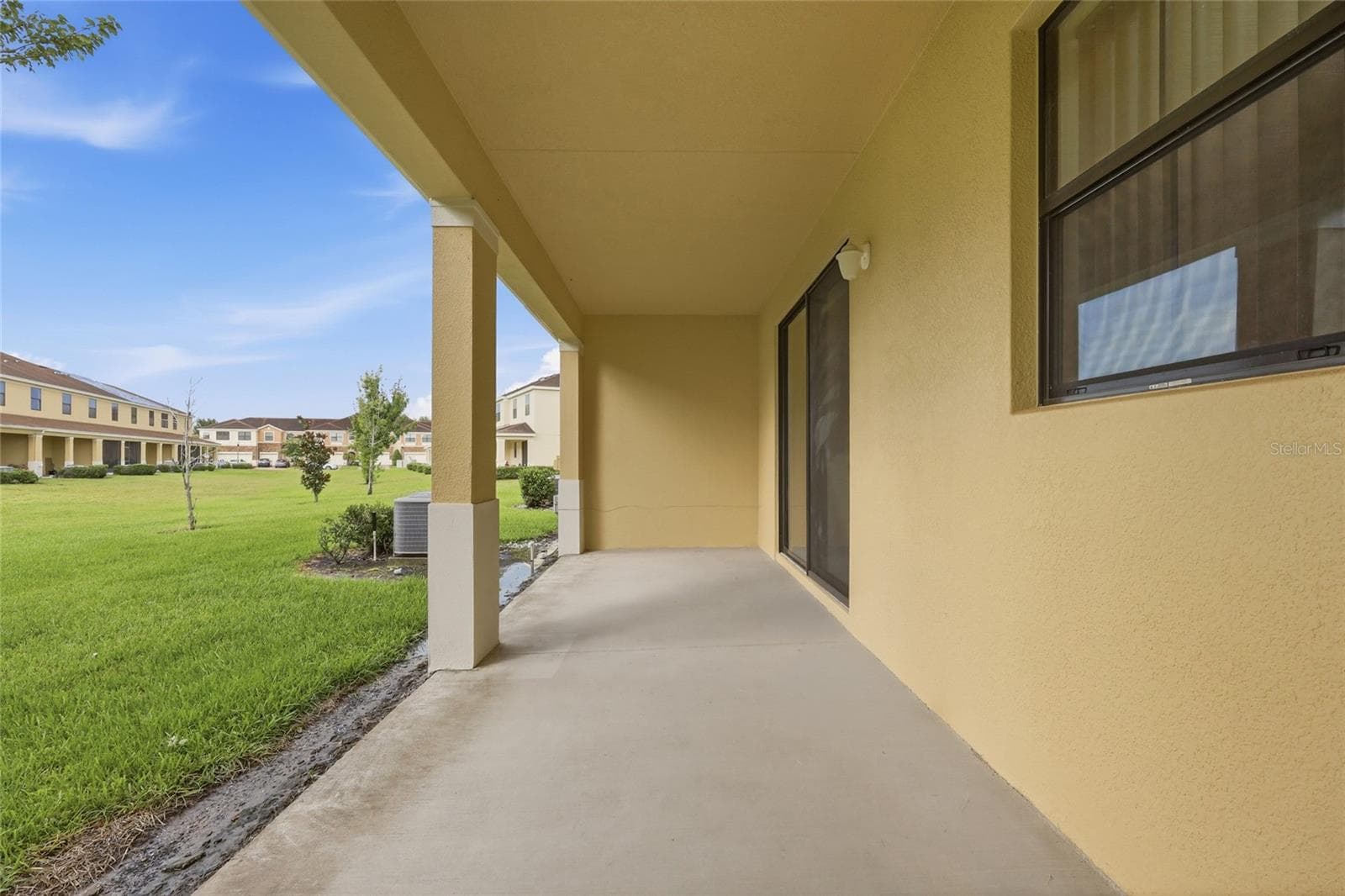 Townhouse at 1940 PORTOFINO MEADOWS BLVD, ORLANDO, photo 39 of 49