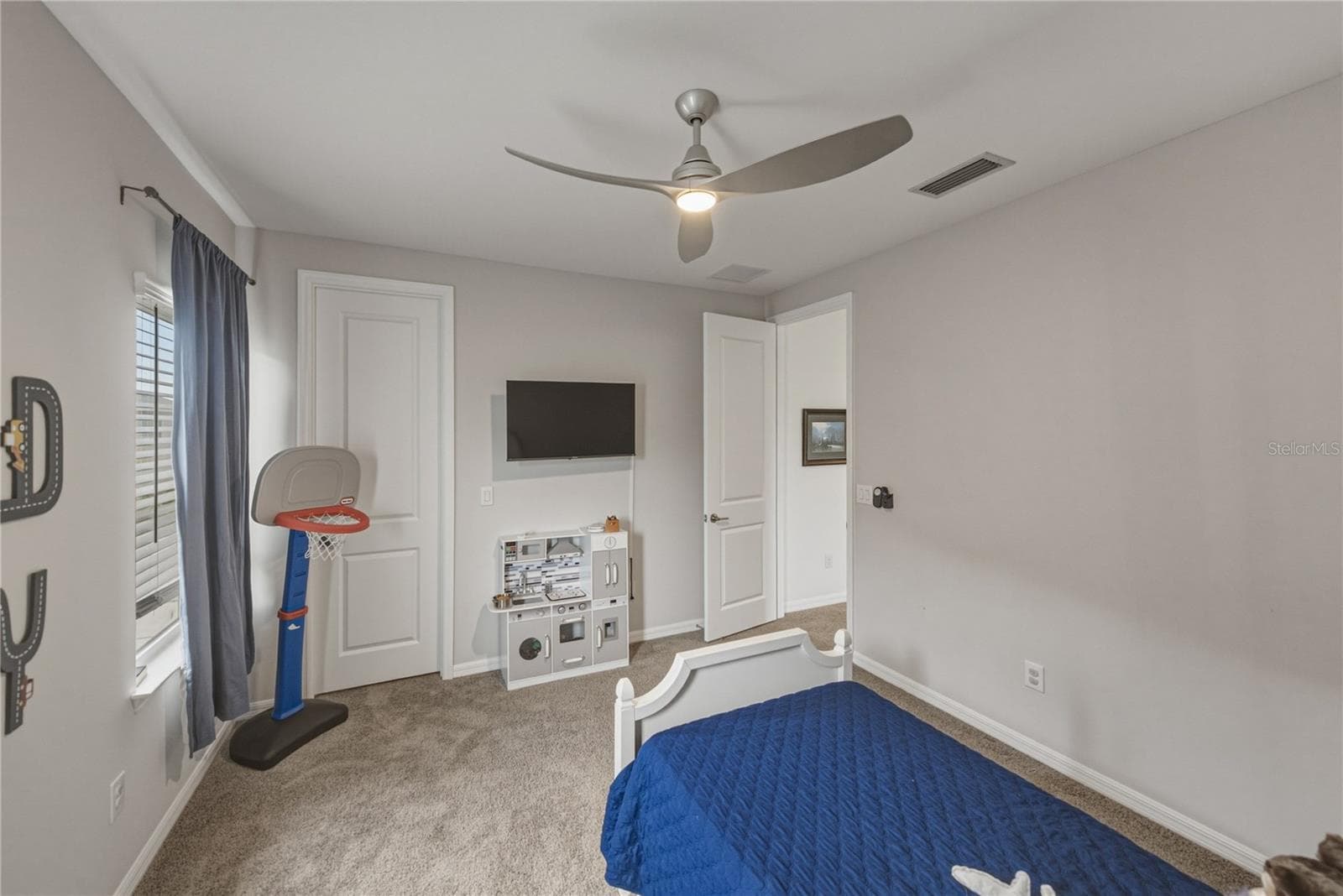 Single Family Residence at 6978 BRADBURY CIR, WESLEY CHAPEL, photo 72 of 98