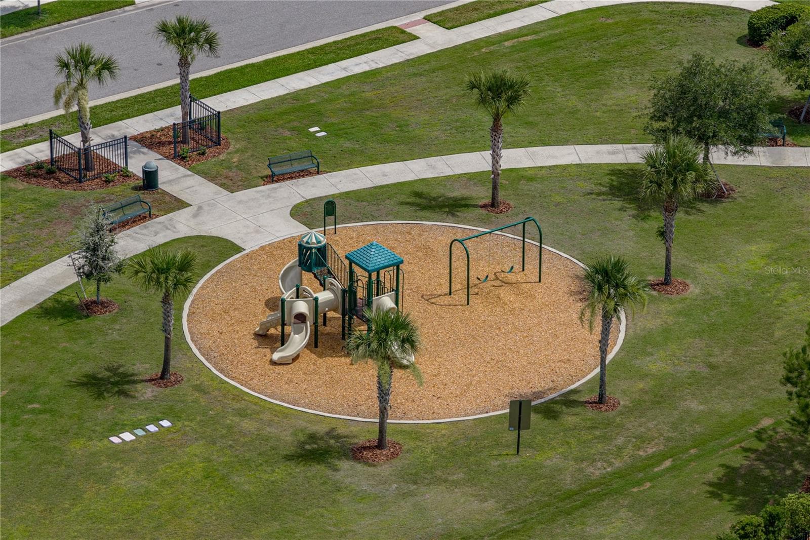 Single Family Residence at 6978 BRADBURY CIR, WESLEY CHAPEL, photo 87 of 98