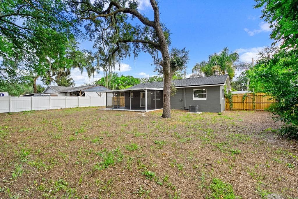 Single Family Residence at 5399 MUSTANG WAY, ORLANDO, photo 3 of 33