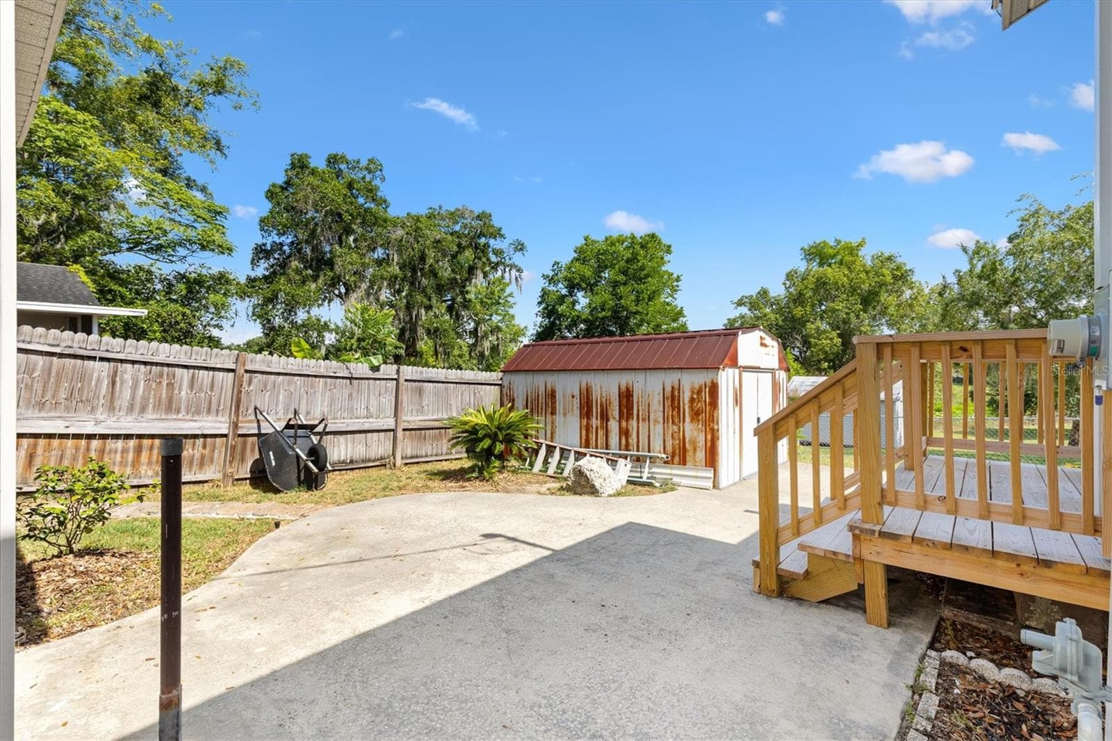 WOOD DECK AND STORAGE SHED - 2000 SOUTH ST, LEESBURG