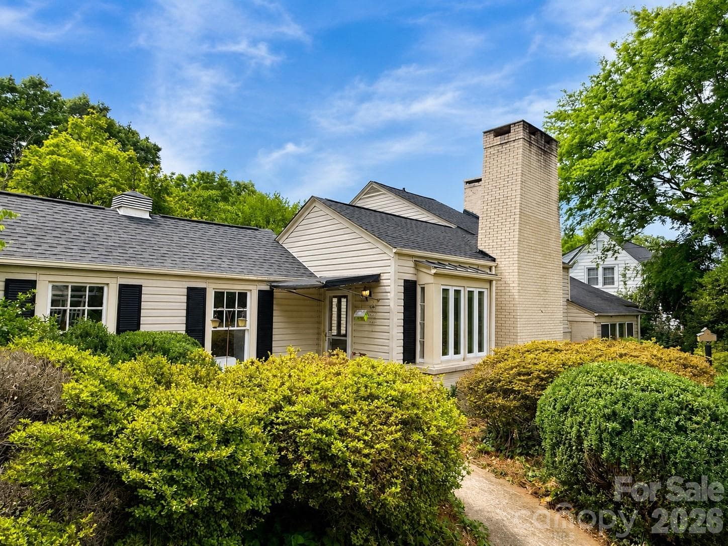 Single Family Residence at 404 Fairview Drive, Lexington, photo 40 of 44