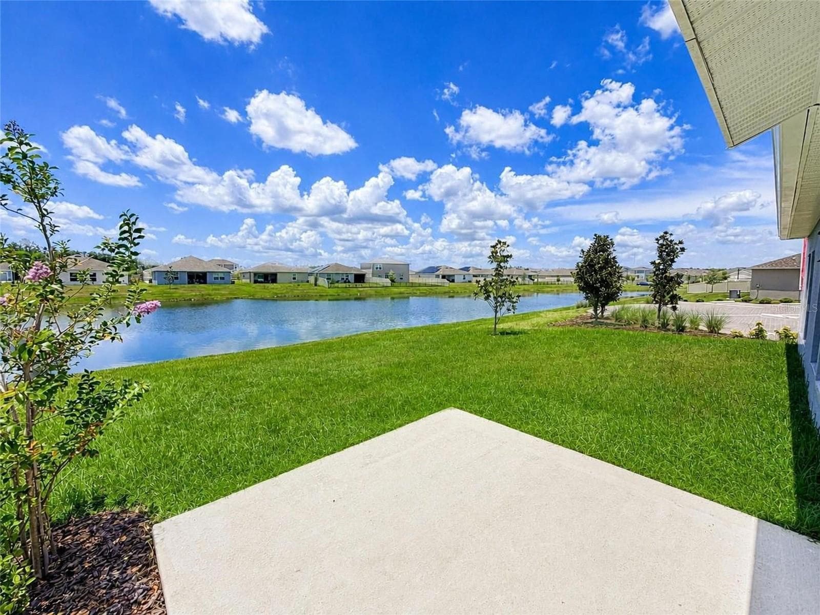 Lani - Pond Views - 5638 LOGGIA LN, KISSIMMEE