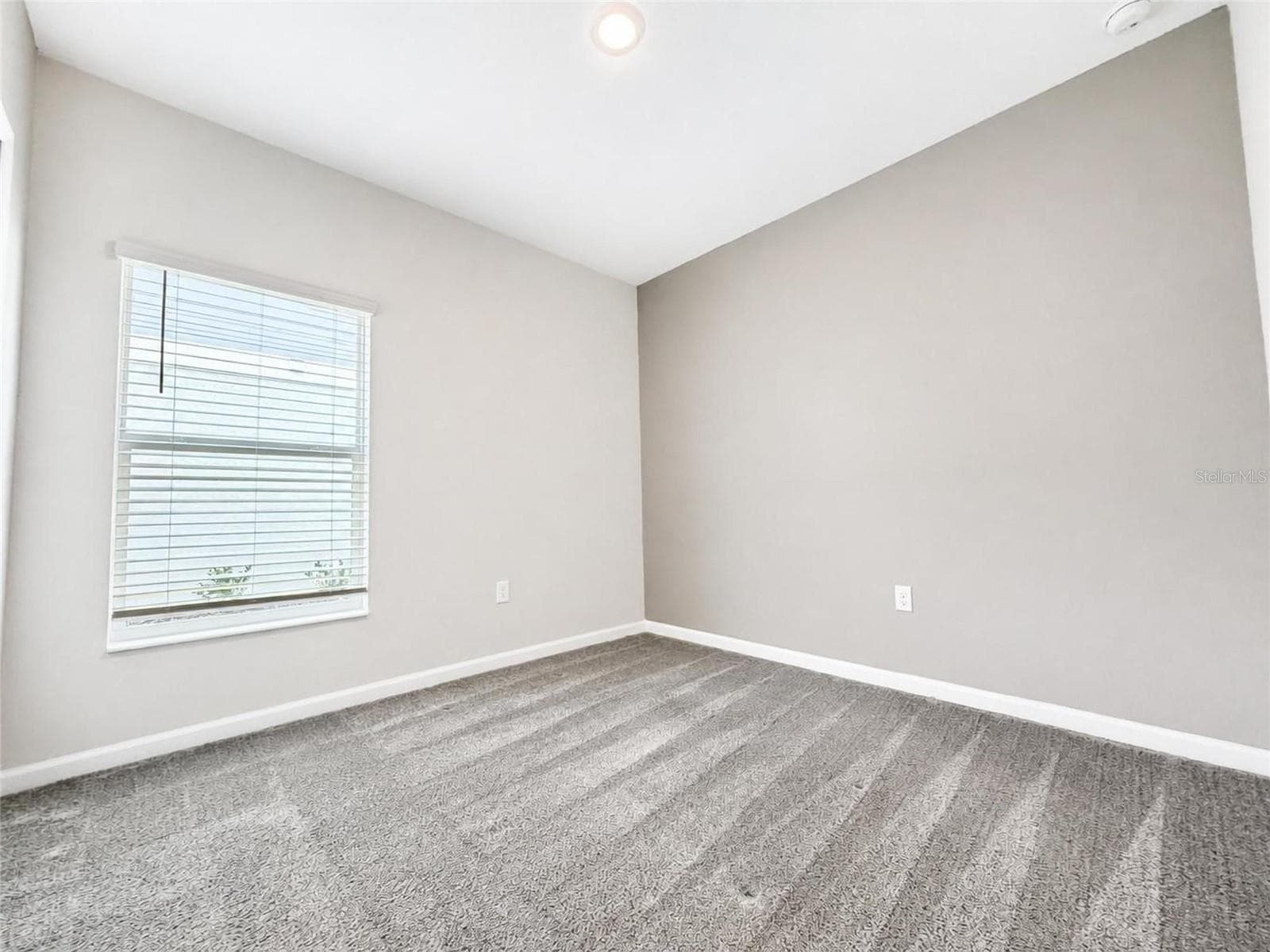 Bed 3 - 5638 LOGGIA LN, KISSIMMEE