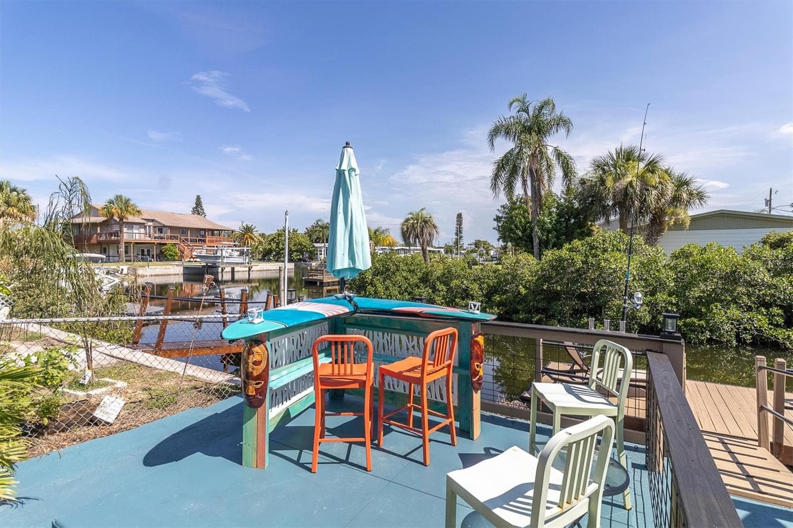 Surf board Bar area! - 6629 TOWER DR, HUDSON