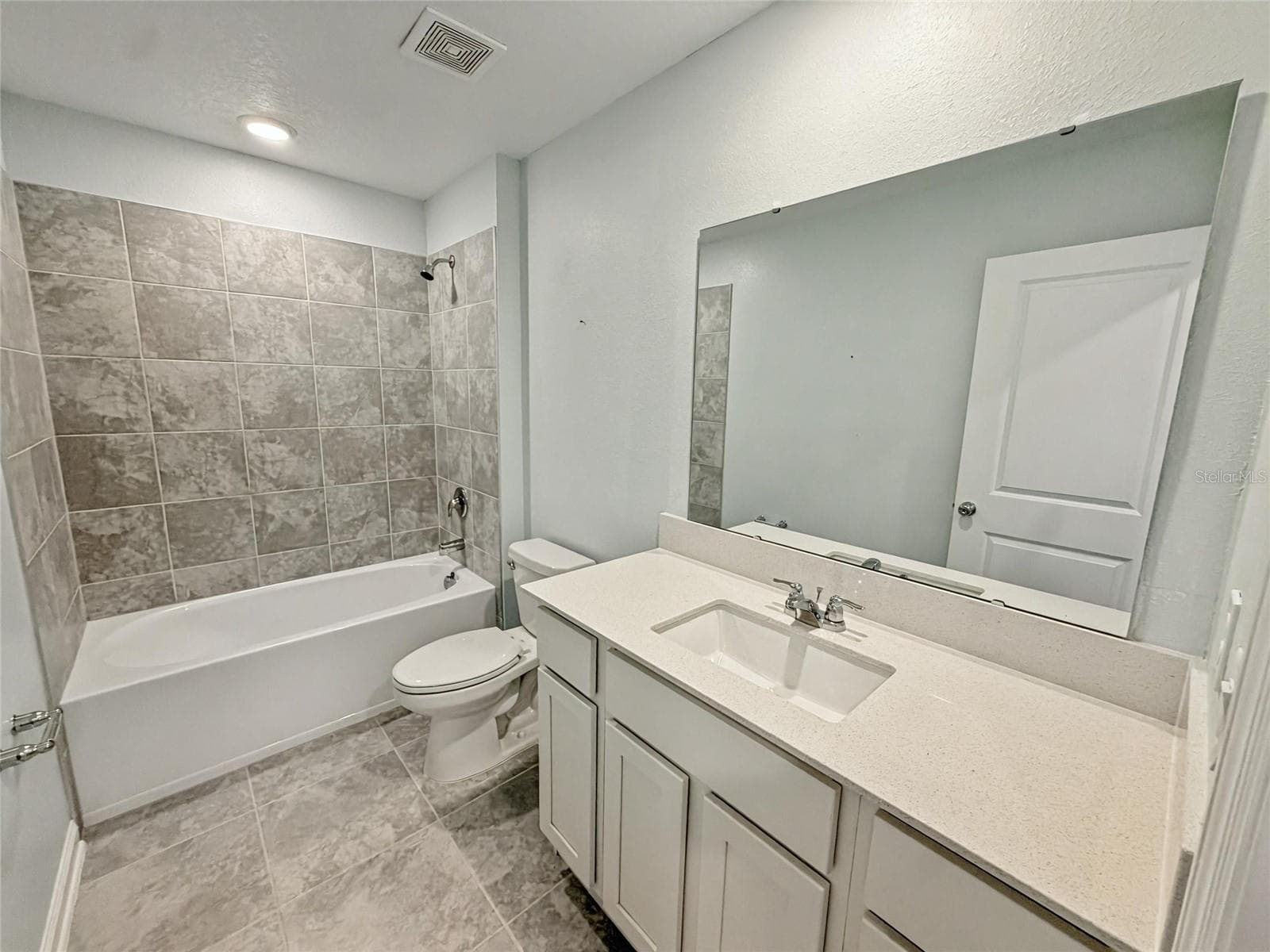 Bath 2 - 5632 LOGGIA LN, KISSIMMEE