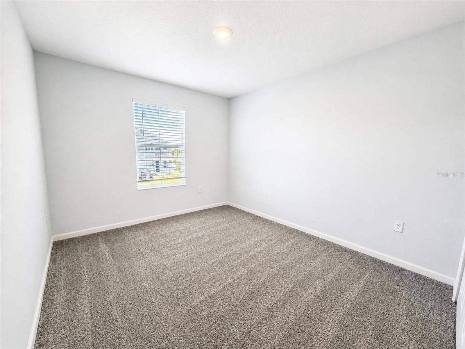 Bed 3 - 5632 LOGGIA LN, KISSIMMEE